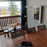 Apartment Super Sauze En Bas Des Pistes Enchastrayes