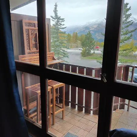 Super Sauze En Bas Des Pistes