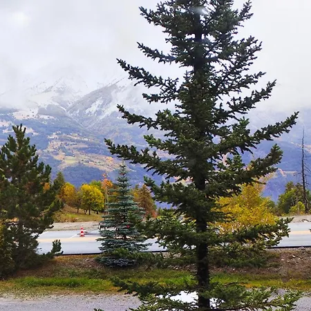 Super Sauze En Bas Des Pistes Lägenhet Enchastrayes